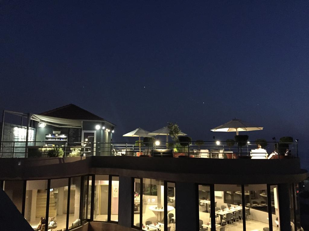L'Hotel De Mon Pere Byblos Eksteriør billede